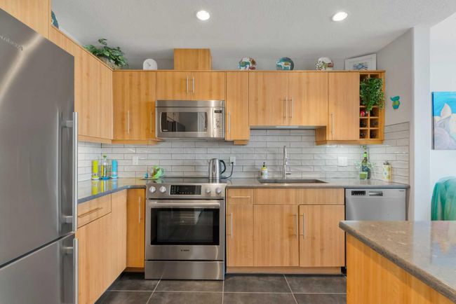 801 - 55 Spruce Pl Sw, Condo with 1 bedrooms, 1 bathrooms and 1 parking in Calgary AB | Image 5