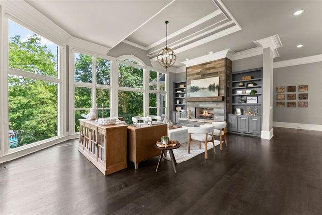 5610 Point West Dr, House other with 6 bedrooms, 7 bathrooms and null parking in Oakwood GA | Image 14