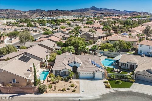 2267 Muir Ct, Henderson, NV, 89052-2661 | Card Image