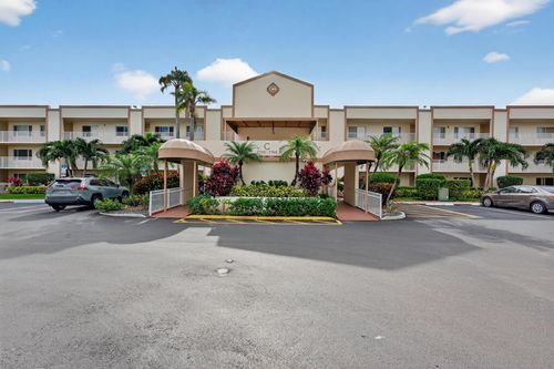 210-7142 S Devon Dr, Tamarac, FL, 33321-1040 | Card Image