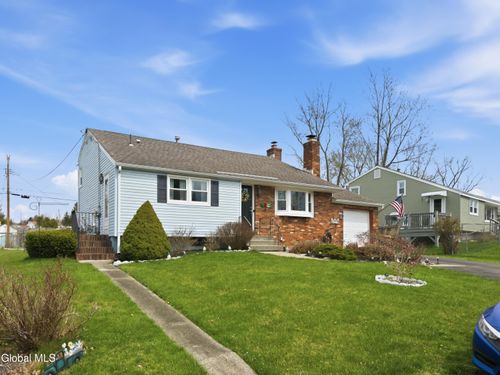 18 Harold Avenue, Colonie, NY, 12110 | Card Image