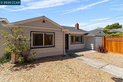 2815 San Luis St, Richmond, CA, 94804-5920 | Card Image
