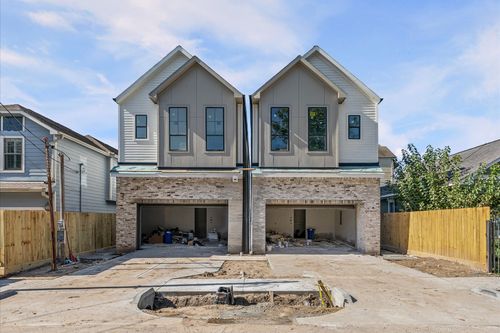 1341 Nashua St, Houston, TX, 77008-3745 | Card Image