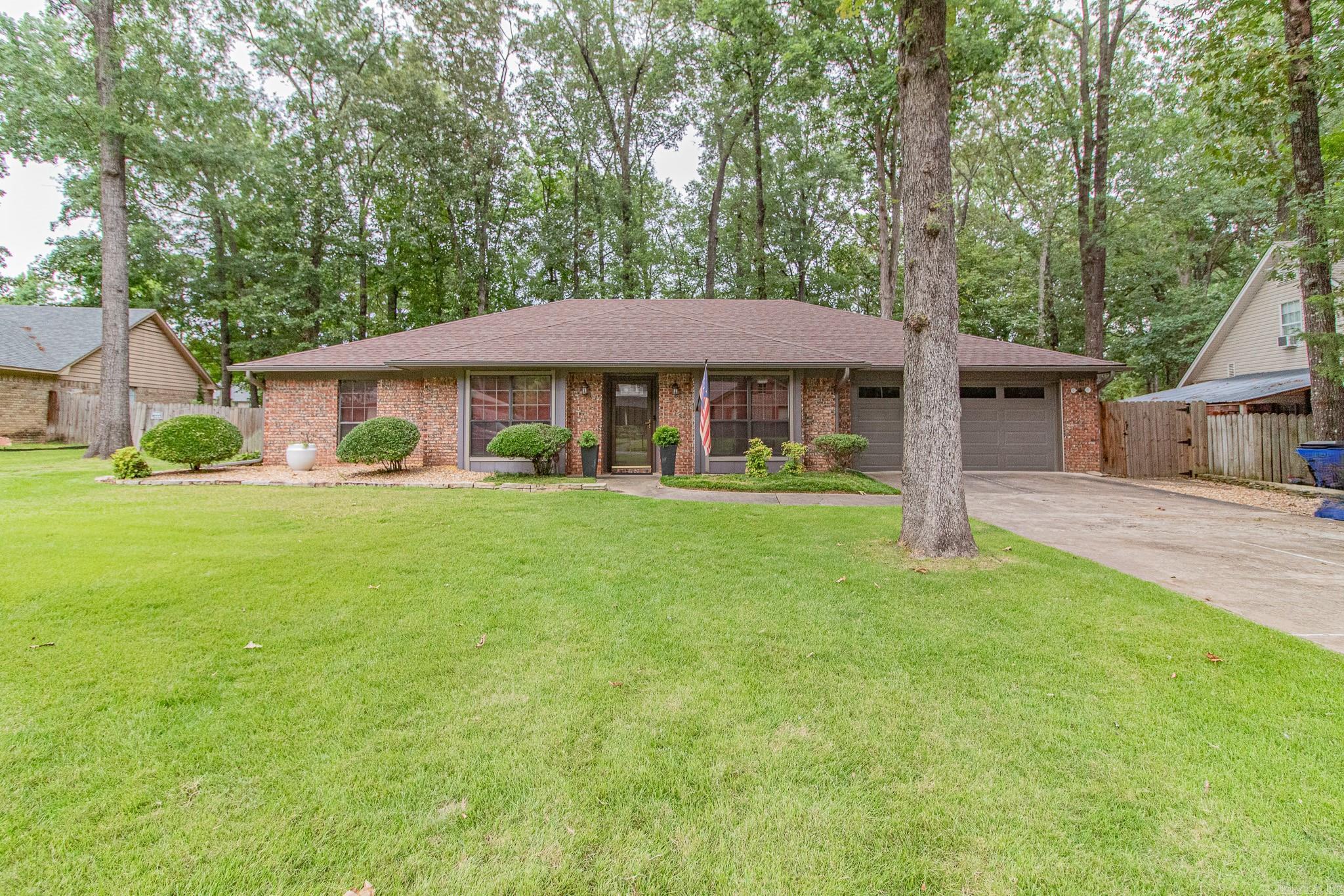 Sharondale Pl, Maumelle, AR 72113