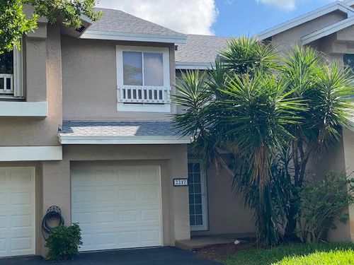 2217 Discovery Cir W, Deerfield Beach, FL, 33442-1006 | Card Image