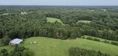 5128 Louise Rd, Cumberland Furnace, TN, 37051-9094 | Card Image
