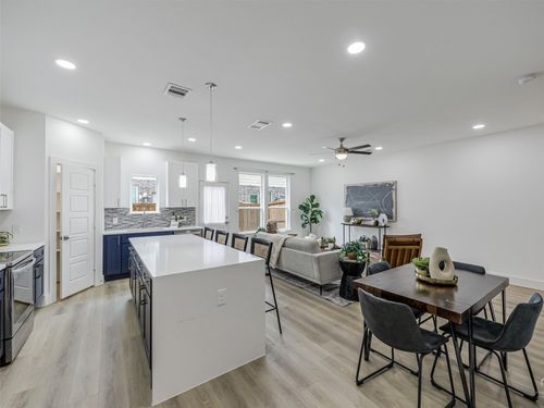 7331 Rubio Pl, Dallas, TX, 75235-3518 | Card Image