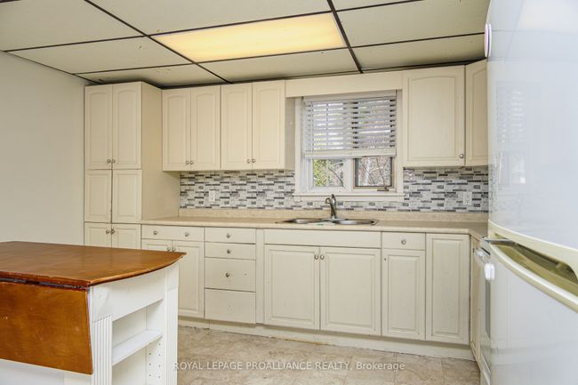 236 Lyle St N, House other with 3 bedrooms, 2 bathrooms and 6 parking in Grafton ON | Image 12