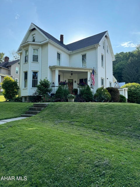 Jefferson Ave, Tyrone, PA 16686