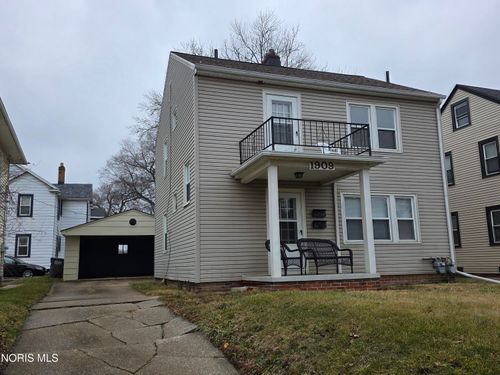 1909 Wyndhurst Rd, Toledo, OH, 43607-1370 | Card Image