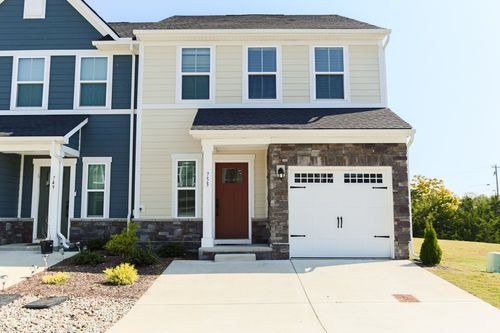 753 Lipizanner Ln, Smyrna, TN, 37167-6319 | Card Image