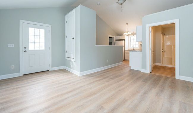 7 Elm St, House other with 3 bedrooms, 3 bathrooms and null parking in Newton NH | Image 27