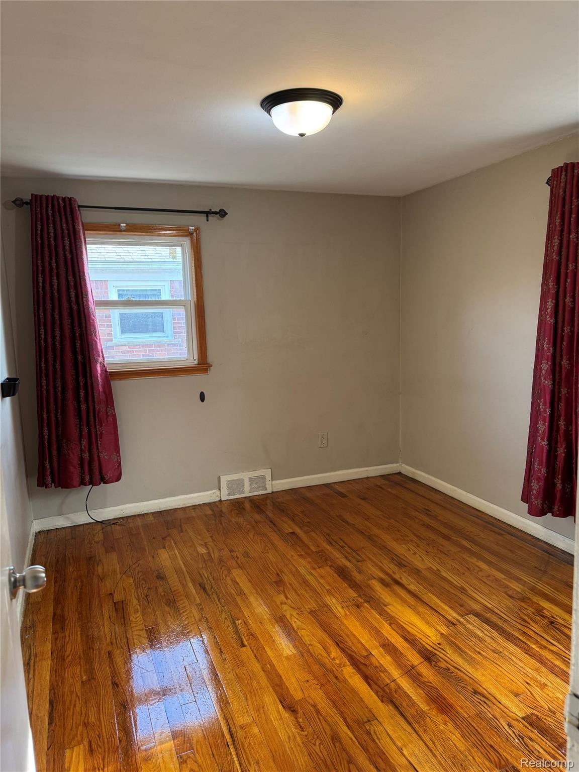 Residential Lease in Royal Oak 2