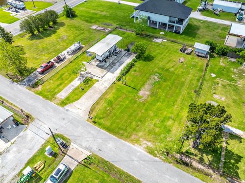 103 and 105 Jane St, Chauvin, LA, 70344-3236 | Card Image