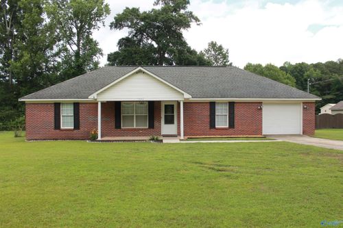 1963 Nethery Rd, Hartselle, AL, 35640-7352 | Card Image