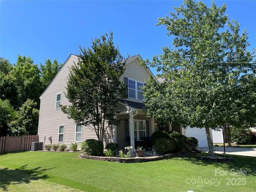 14413 Lake Crossing Dr, Charlotte, NC, 28278-7648 | Card Image