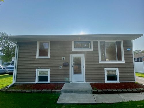 130 Oak Ln, Glenwood, IL, 60425-1474 | Card Image