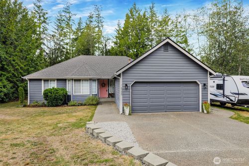 6388 Pullman Pl Sw, Port Orchard, WA, 98367-7637 | Card Image
