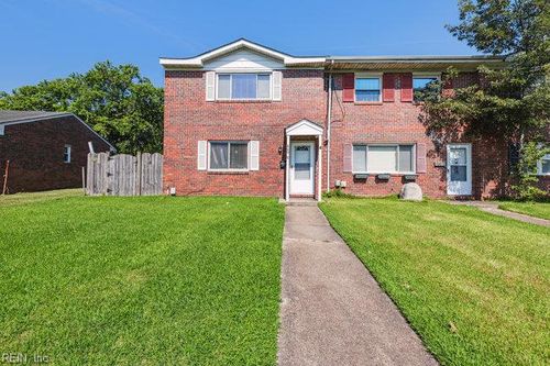 8-869 Club House Road Road, Virginia Beach, VA, 23452 | Card Image