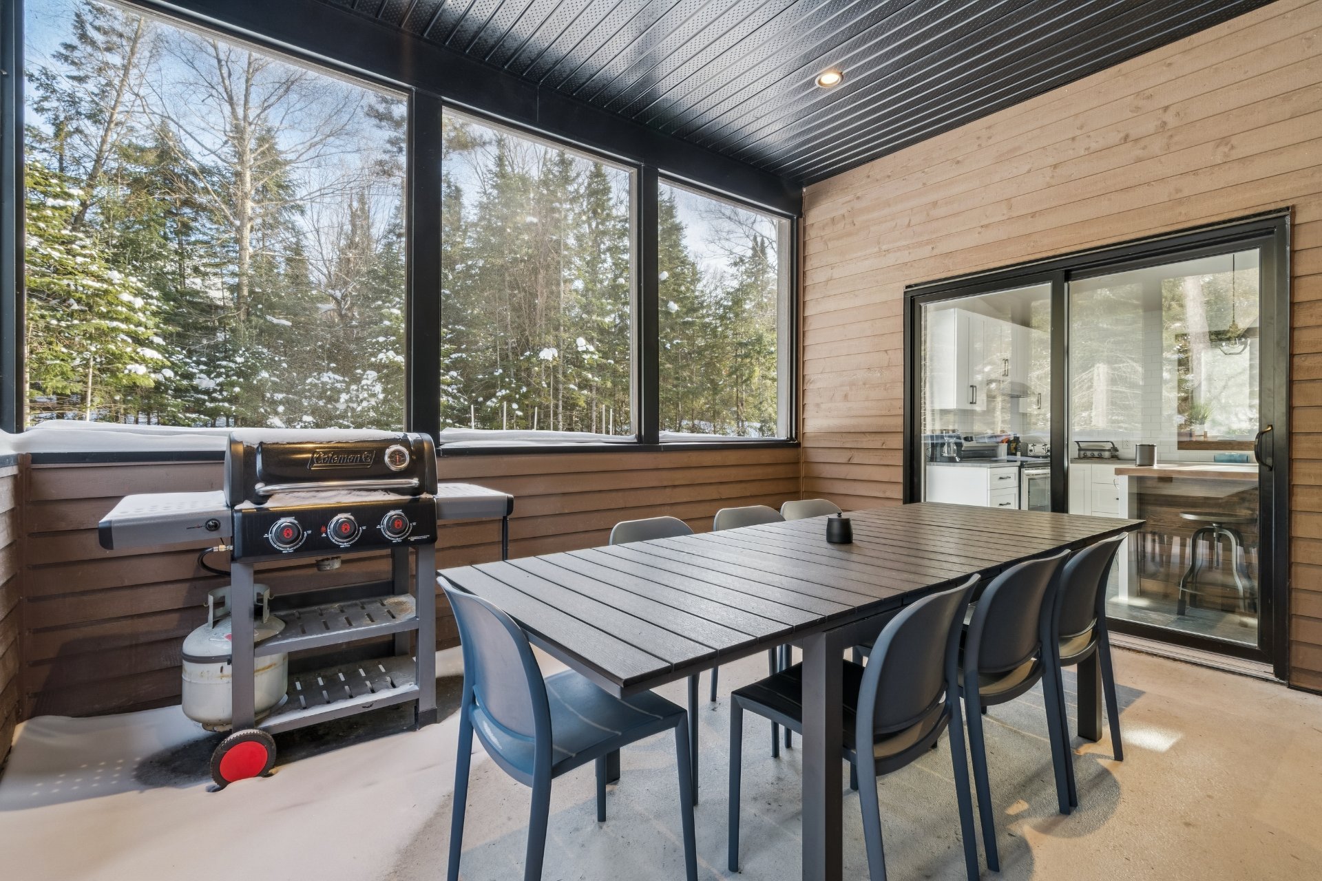 Residential in Saint-Adolphe-d'Howard 3