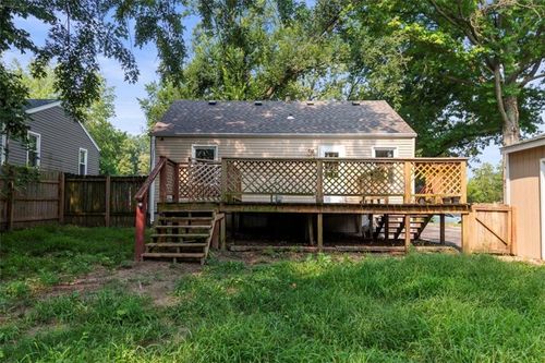 3021 S Scott Ave, Independence, MO, 64052-3026 | Card Image