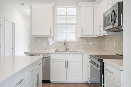 6509 Jacinto Way, Sacramento, CA, 95823-7437 | Card Image