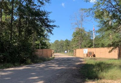 Entry Gate to Peach Creek Plantation | Image 2