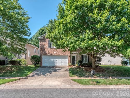 7829 Ponderosa Pine Ln, Charlotte, NC, 28215-4481 | Card Image