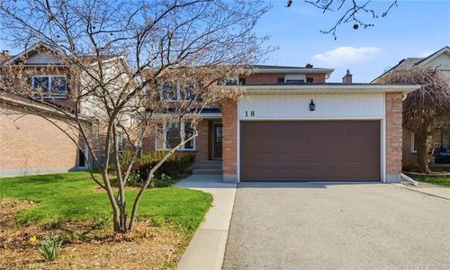 18 Northforest Trail, Kitchener, ON, N2N2Y7 | Card Image