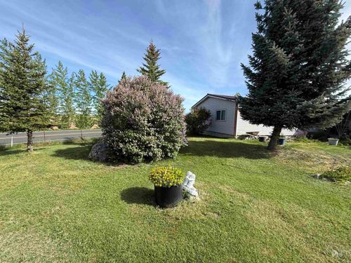 103 Beech St, Nezperce, ID, 83543 | Card Image