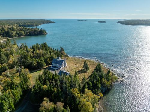 613 Yoho Head Road, Machiasport, ME, 04655 | Card Image