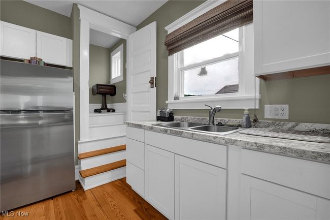 Kitchen | Image 11