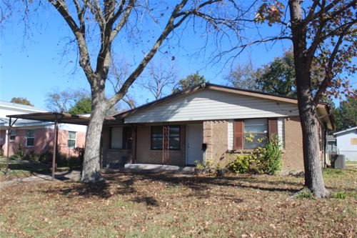 1010 Appleblossom Ln, Mesquite, TX, 75149-6104 | Card Image