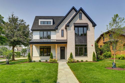 300 Meacham Ave, Park Ridge, IL, 60068-3465 | Card Image