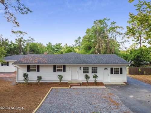 852 N May St, Southern Pines, NC, 28387-4945 | Card Image