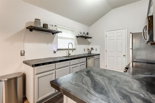 4101 Madison Avenue, Moore, OK, 73160 | Card Image