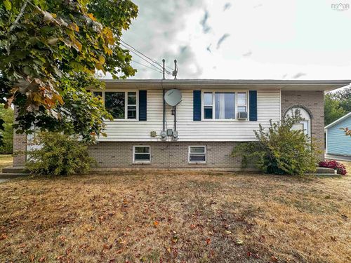 1142/1144 Andringa Dr, Cambridge, NS, B0P1G0 | Card Image