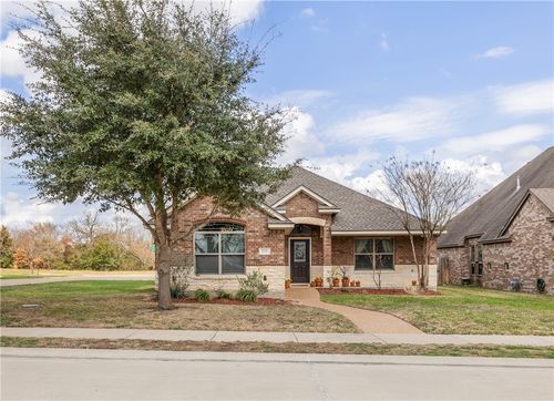 4201 Muncaster Ln, College Station, TX, 77845-1210 | Card Image