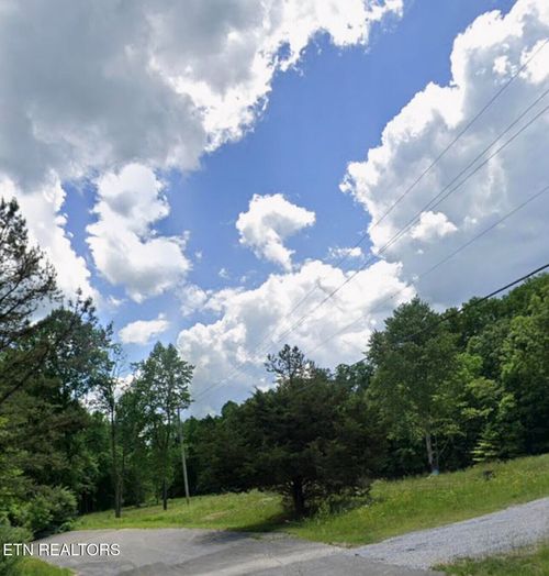 140 Old Highway 27, Sunbright, TN, 37872-2848 | Card Image