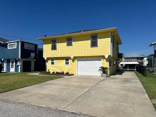 79 Tarpon St, Bayou Vista, TX, 77563-2520 | Card Image