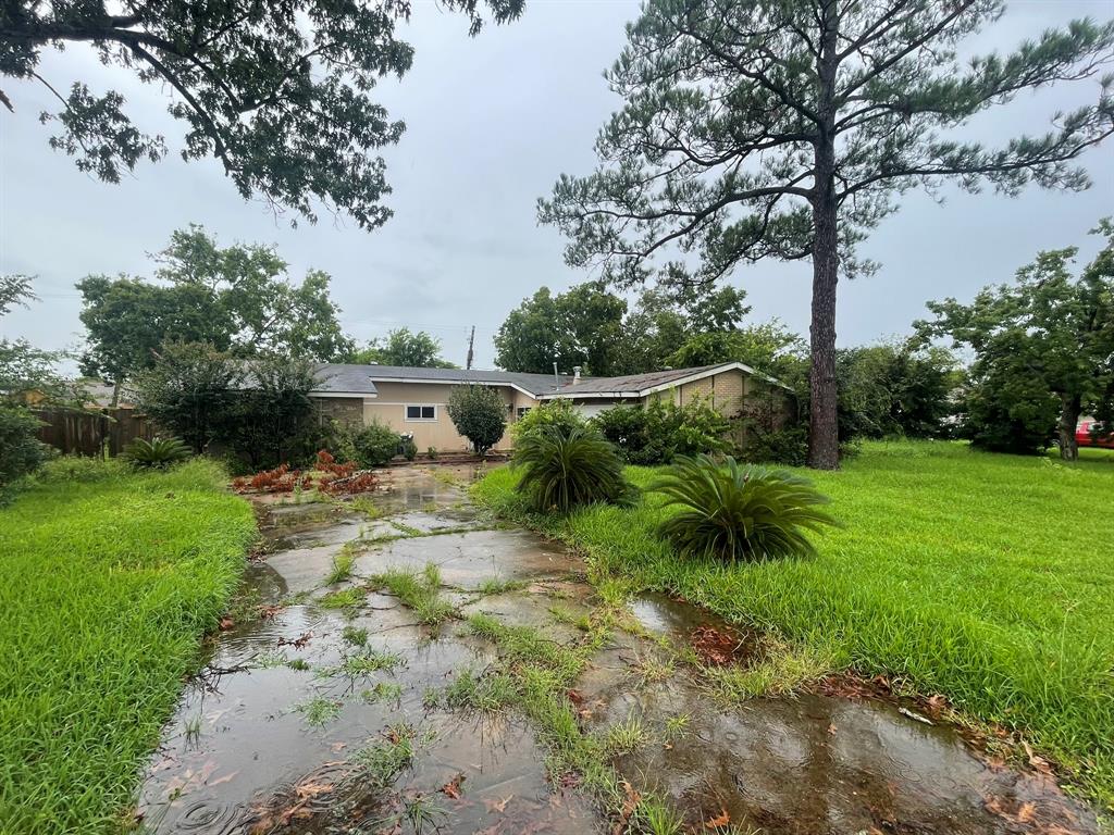 Fairfield St, LA Porte, TX 77571