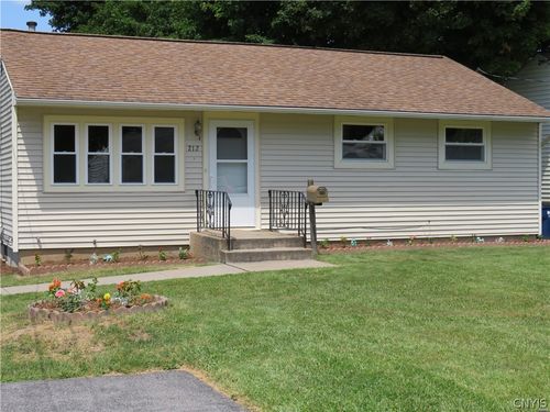 212 Jane Dr, Syracuse, NY, 13219-2814 | Card Image