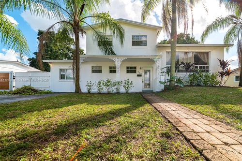 7120 Duval St, Hollywood, FL, 33024-7344 | Card Image