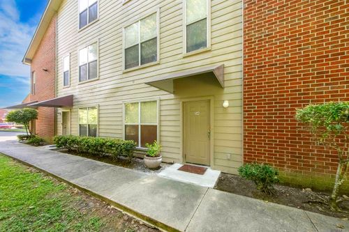 5a-5159 Etta St, Baton Rouge, LA, 70820-4984 | Card Image