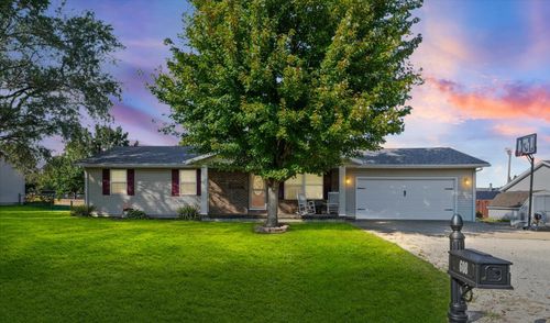 608 Ridge Rd, Philo, IL, 61864-9662 | Card Image