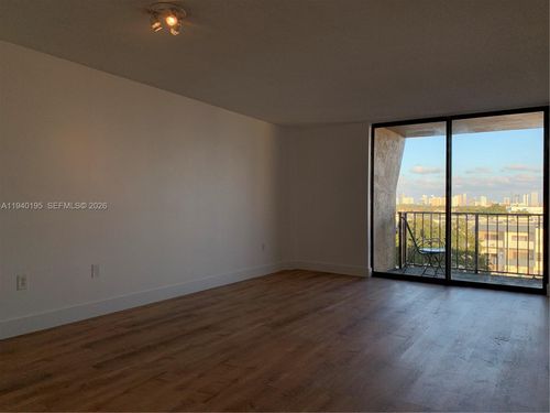 apt-603-16751 Ne 9th Ave, North Miami Beach, FL, 33162-2532 | Card Image