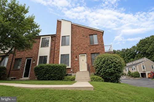 250-6618 Hilltop Dr, BROOKHAVEN, PA, 19015-1315 | Card Image