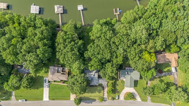 208 Loop Dr, House other with 4 bedrooms, 4 bathrooms and 3 parking in Winchester TN | Image 4