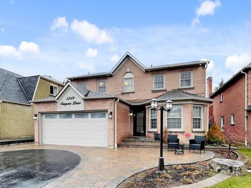 1549 Saugeen Drive, Pickering, ON, L1V5P9 | Card Image