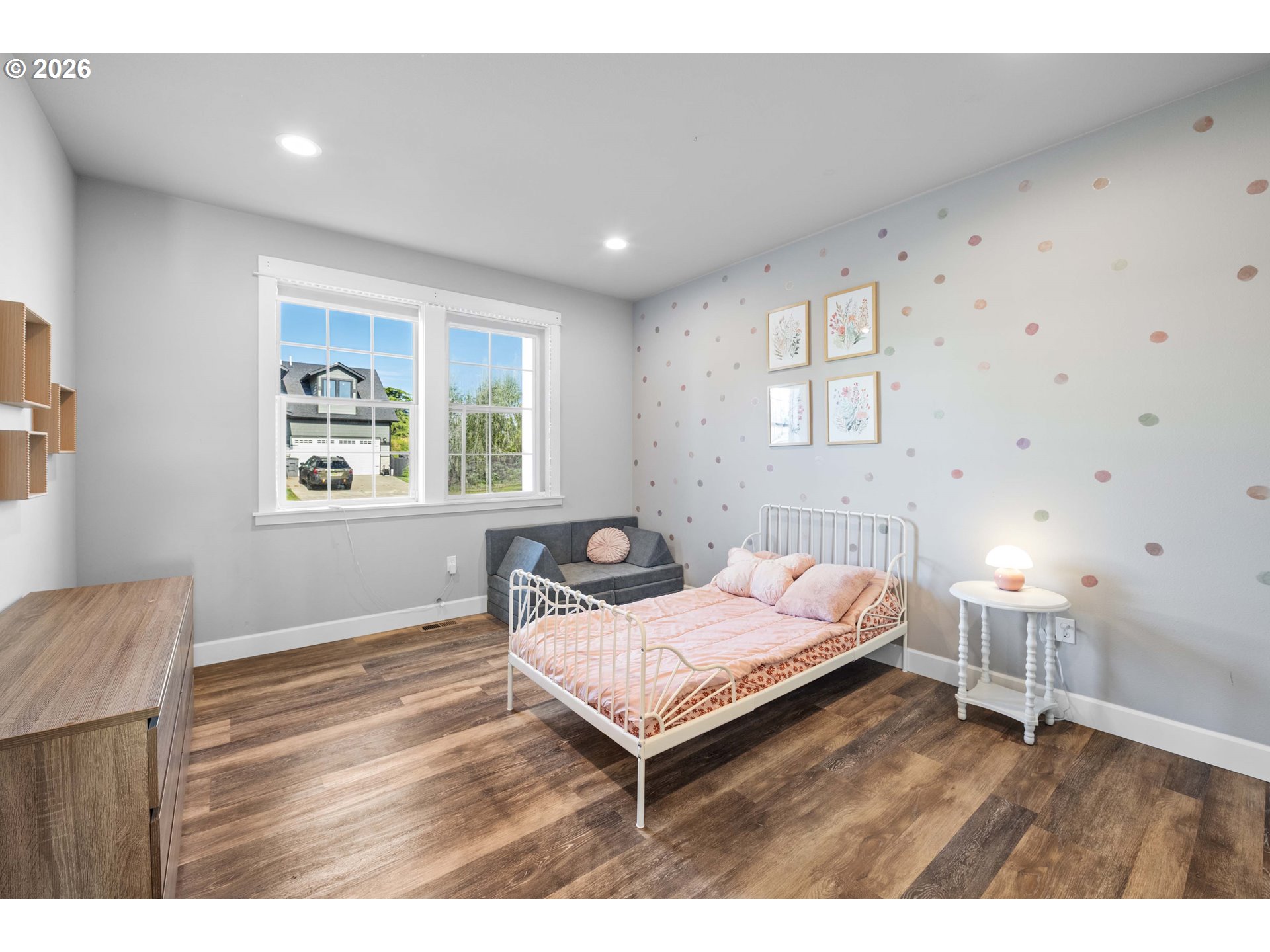 Residential in Astoria 4